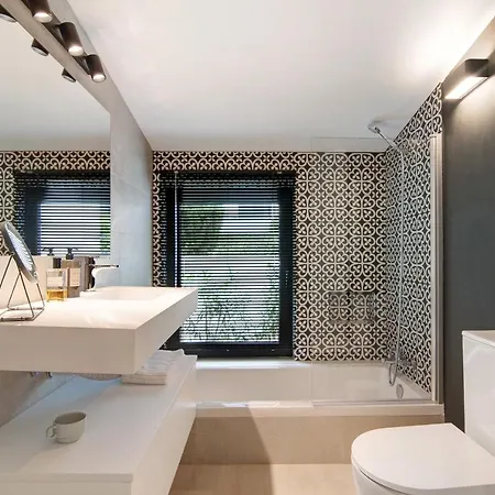 Vitory Village Apt 9 A Qdl Apartment